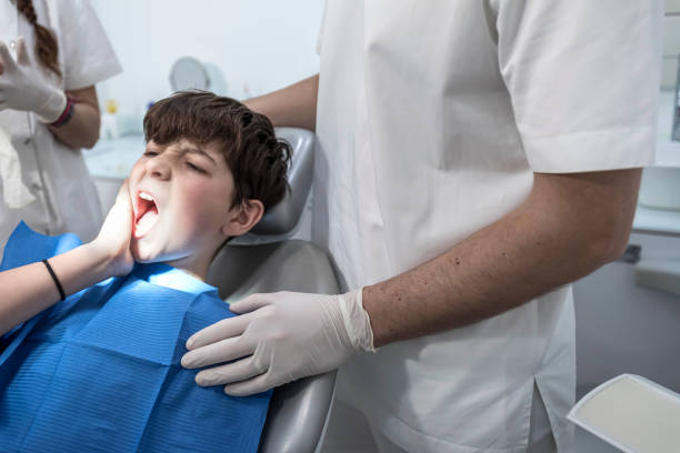 Best Tooth Infection Emergency Dentist  in Oronoco, MN